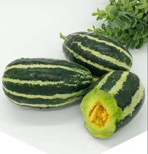 小钢吃大瓜,一场美食与冒险的奇幻之旅