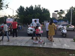 夜市摆摊吃瓜